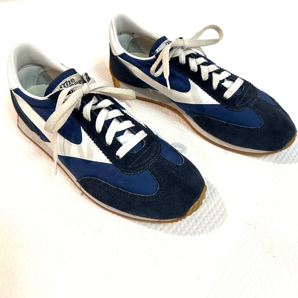 Vintage Kicks Trendy 70-80’s Like New Sears Navy & White W8.5 M-6.5 Sneakers EUC